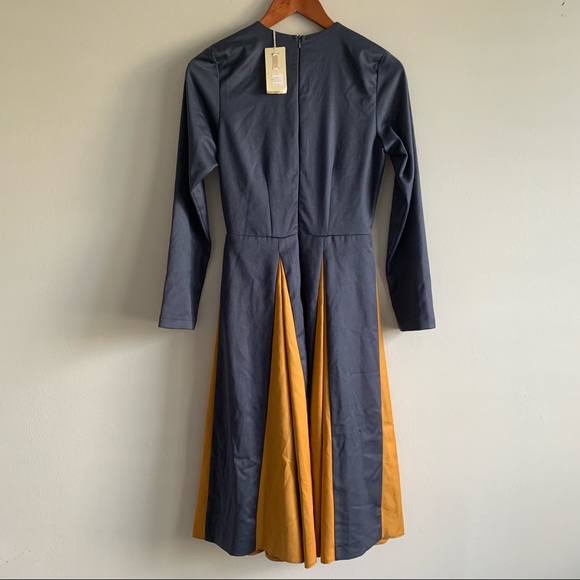 Carlucci Colorblock Pleated Dress mustard - Picture 5 of 9